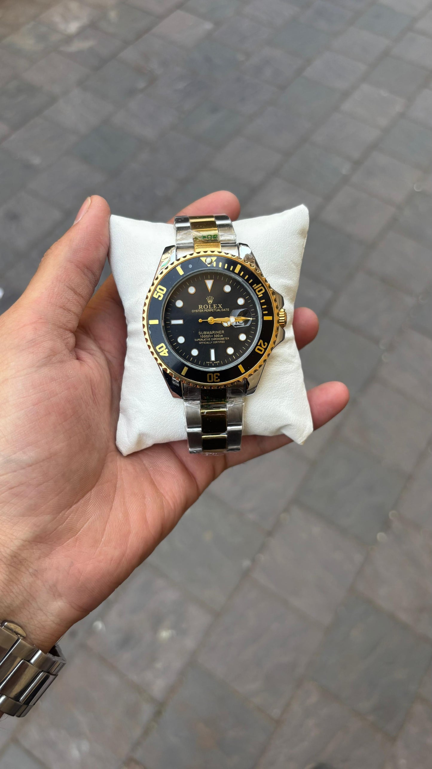 Ro-l-ex Submariner Analog Black Dial Men's Watch