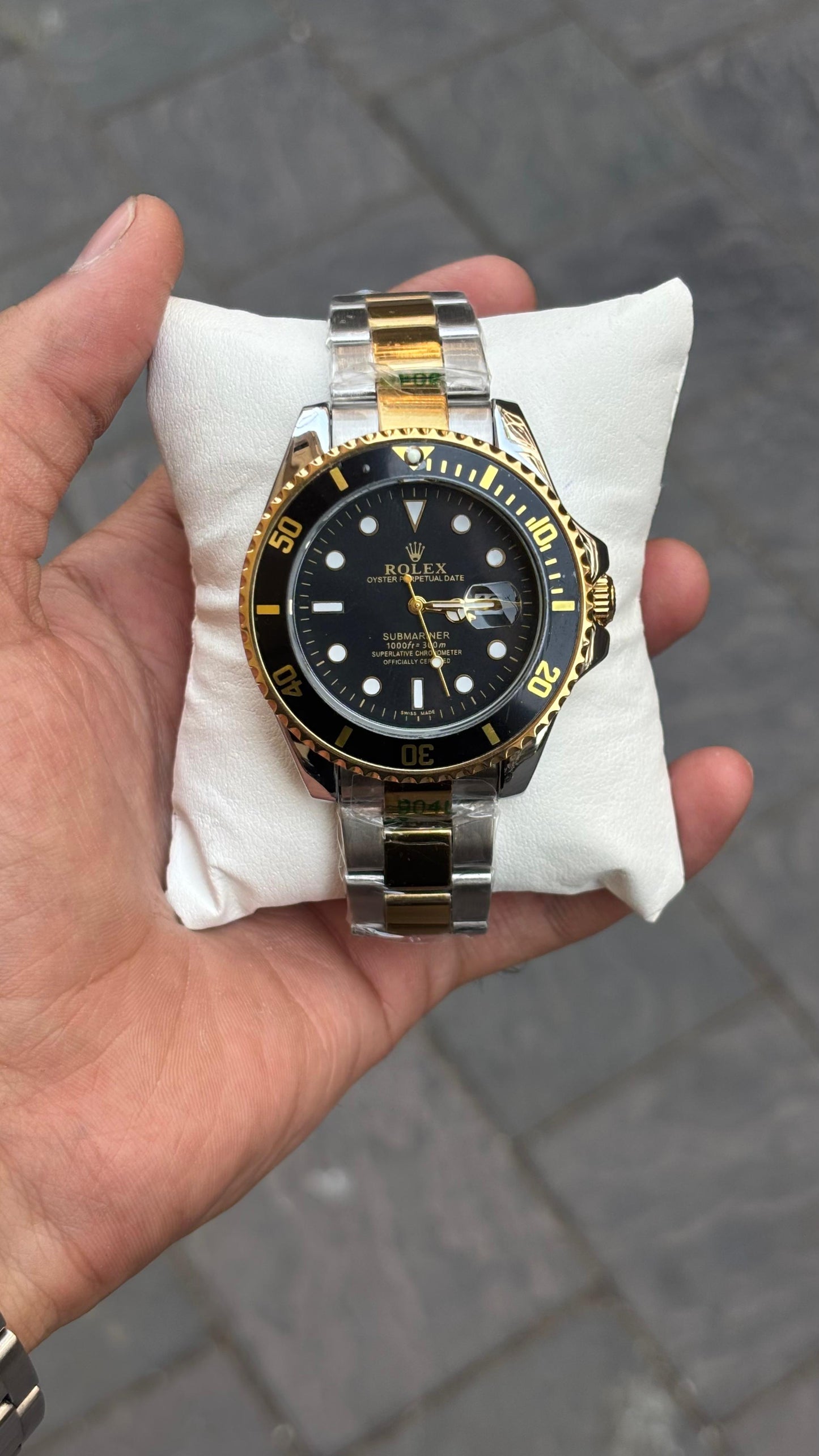 Ro-l-ex Submariner Analog Black Dial Men's Watch